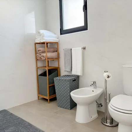 Casa Norbina Feriehus Ribeira Quente